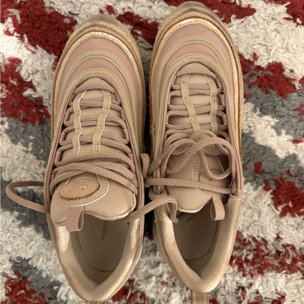 Nike Beige Air Max